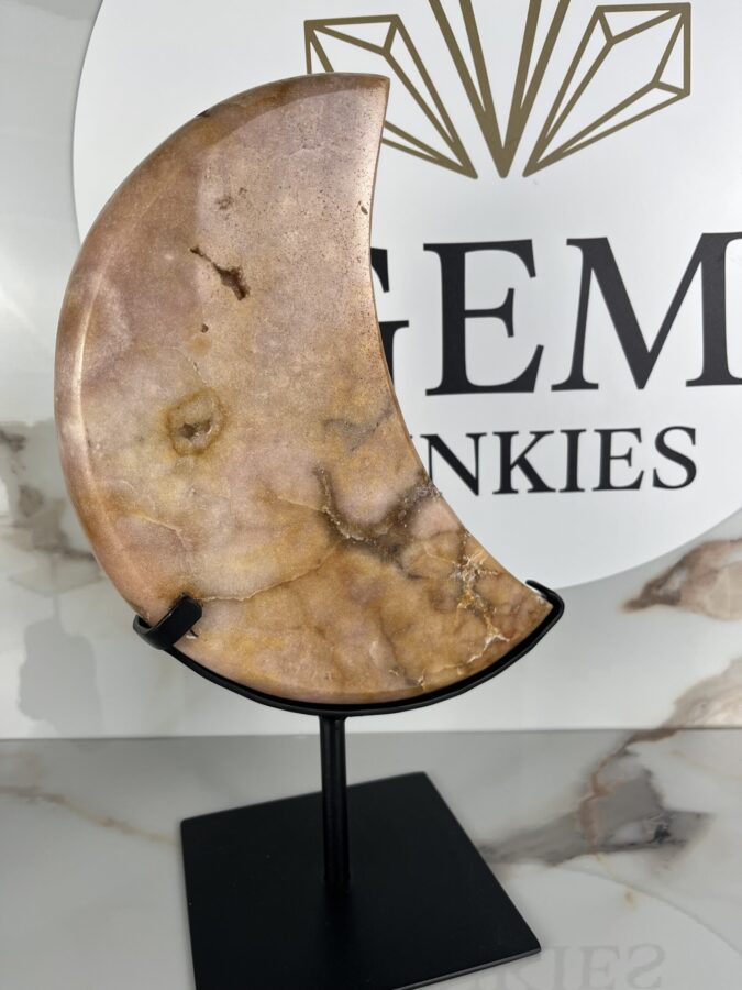 Roze amethist maan 2,46kg